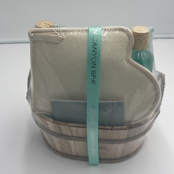 Green Canyon Spa Package - Picture 2 of 4